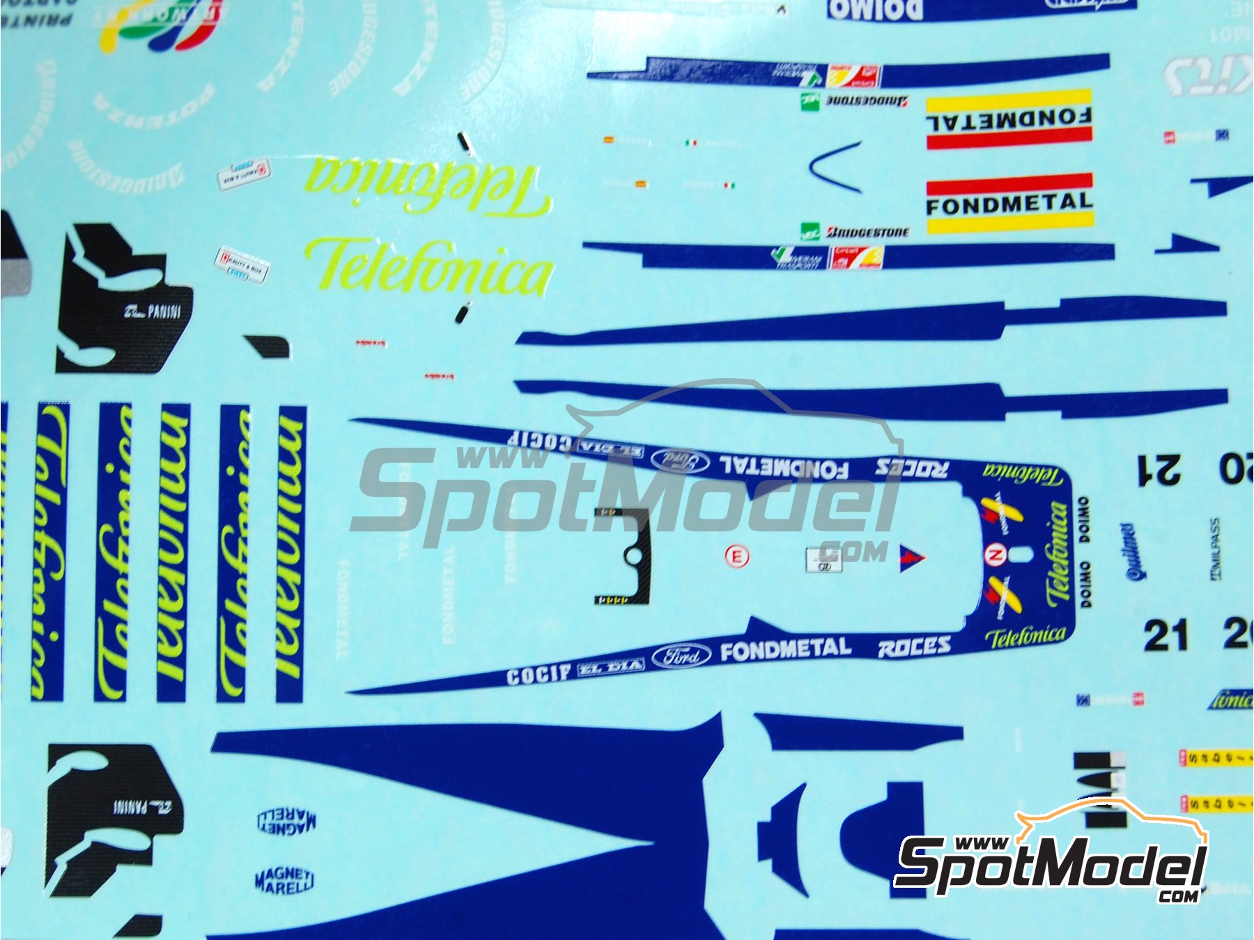 Tameo Kits TMK283: Car scale model kit 1/43 scale - Minardi Ford